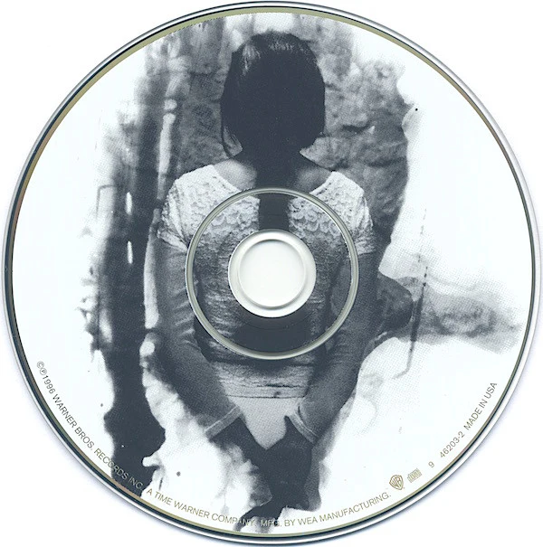 Tish Hinojosa - Dreaming From The Labyrinth / Soñar Del Laberinto (CD, Album) - Image 3