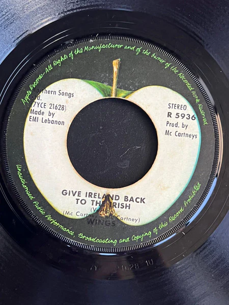 Wings - Give Ireland Back To The Irish (7", Single) - Image 2